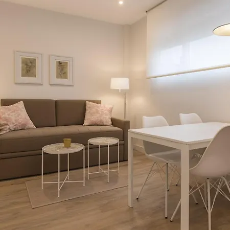 Tria Nomina Turisticos ميريذا