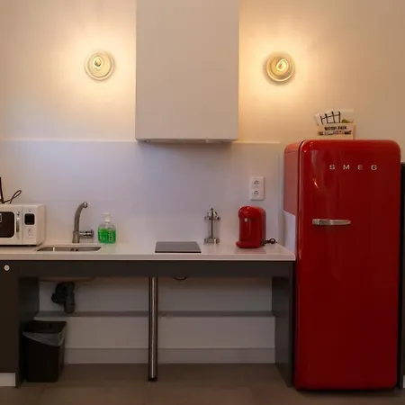 شقة Tria Nomina Turisticos