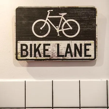 Tria Nomina Turisticos Apartment