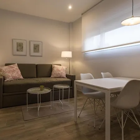 Appartement Tria Nomina Turisticos
