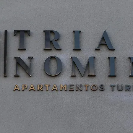 Tria Nomina Turisticos *