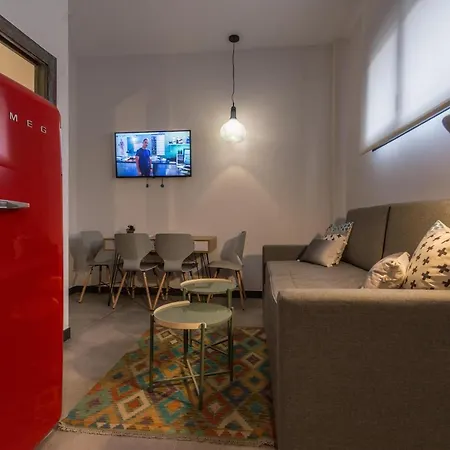 Tria Nomina Turisticos Appartement *