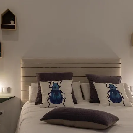 Tria Nomina Turisticos Apartment